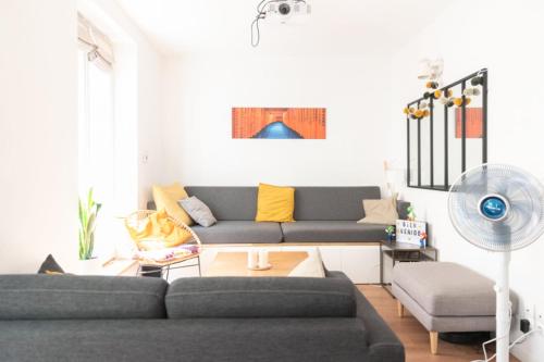 COSY et Très LUMINEUX 35 m pour 4 à PARIS