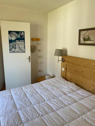 Cosy F2 Val Claret 6 couchages avec jolie vue sud ouest