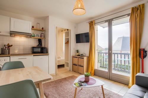 Cosy flat at 100m from the beach and parking