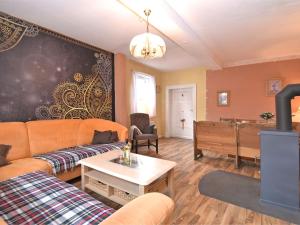 Cosy ground-floor apartment with private terrace in Landau