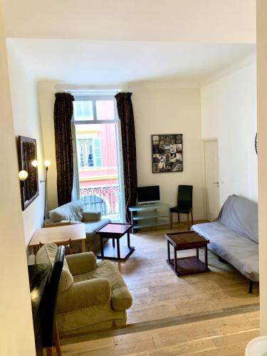 Cosy love nest near the sea Place Massena