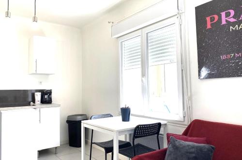 cosy luxe castellane balcon