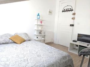 Appartement Cosy Lys - Studio - Centre ville 7 Rue Gambetta 64000 Pau Aquitaine