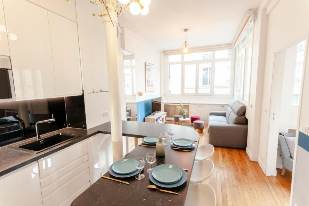 Cosy Modern Apartment Garajau