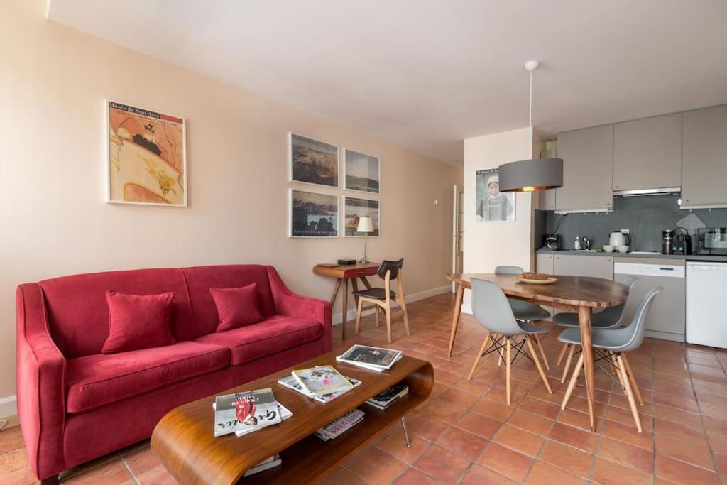 Appartement Cosy & premium apartment near the Louvre & Quartier latin 97 Rue Saint-Honoré 75001 Paris