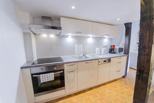 Cosy & quiet flat in historical lively center of Strasbourg
