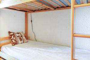 Cosy ski-out studio with balcony in L'Alpe d'Huez - Welkeys