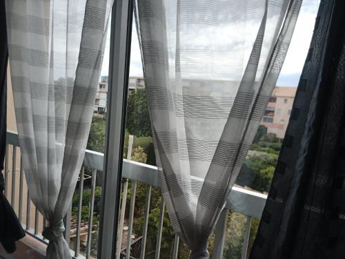 cosy STUDIO 4 personnes, proche mer et commerce 0 chambre