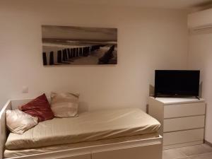 cosy studio clim mer 1mn