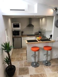 Appartement Cosy Studio Cours Lafayette \ 12 Rue de Lorgues 83000 Toulon Provence-Alpes-Côte d\'Azur