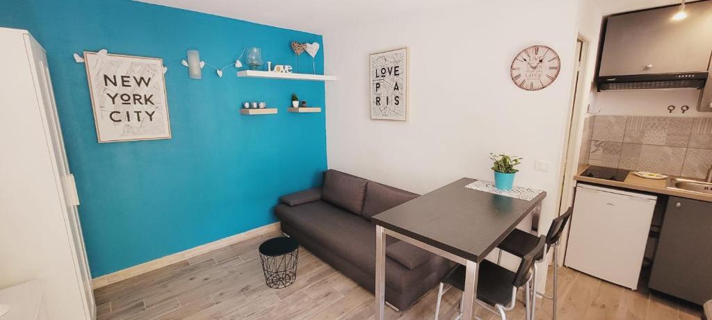 Appartement Cosy studio in the centre of Avignon rue de l'aigarden 84000 Avignon