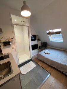 Cosy studio Saint-Lazare