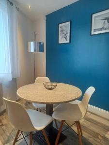 Appartement Cosy T2, Parking fermé, 2 Vélos, Wi-Fi RDC porte de gauche 46 Rue Lakanal 11100 Narbonne Languedoc-Roussillon