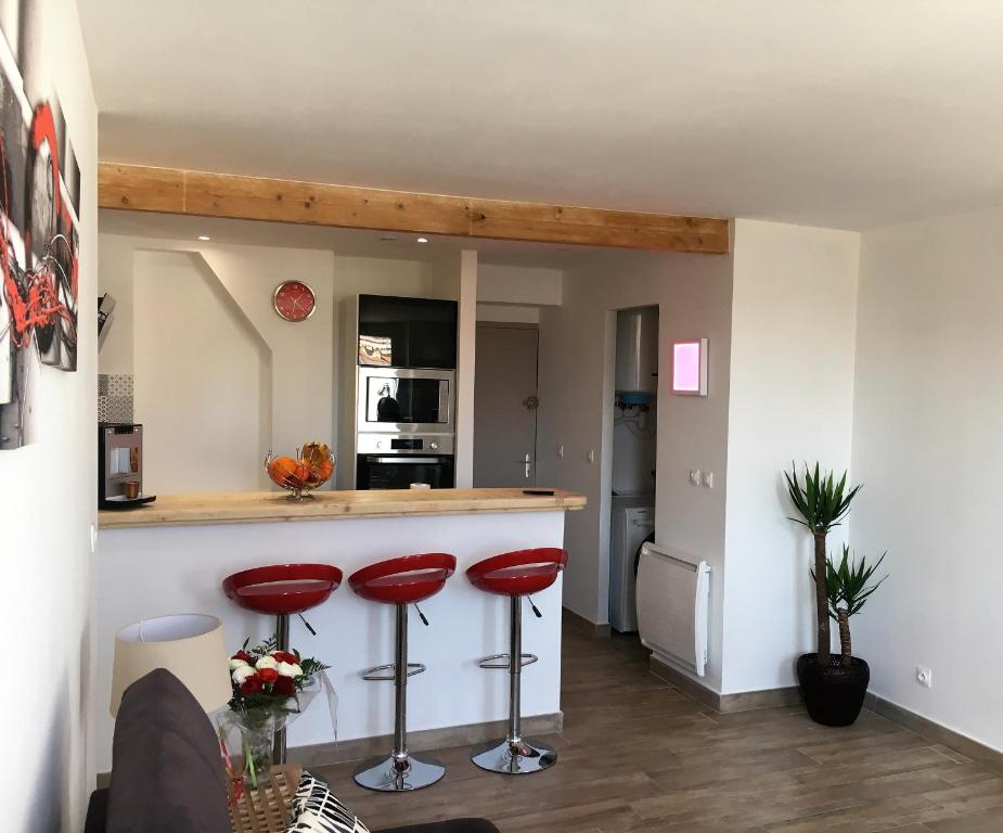 Appartement Cosy T2 Port de Toulon - Stade Mayol \ 12 Rue Etienne Pelabon 83000 Toulon