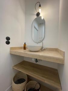 Cosy T3 proche plage. Fibre. Clim