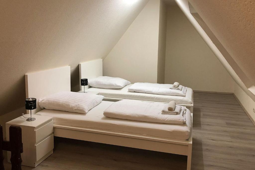 cosy three room apartment with flatscreen TV Gotenstrasse 12, 45888 Gelsenkirchen