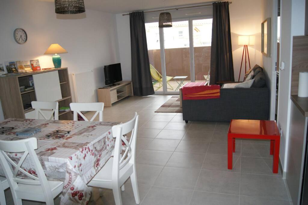 Cosy White, 2 Ch + balcon & parking 64000 Pau