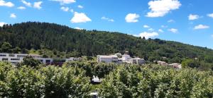 Côté Place