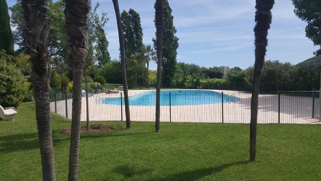 Appartement Coup de coeur ! Résidence avec piscine 1455 Avenue de Fréjus Les Jardins de Minelle 06210 Mandelieu-la-Napoule