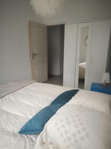 COURCYX : appartement en hyper-centre !