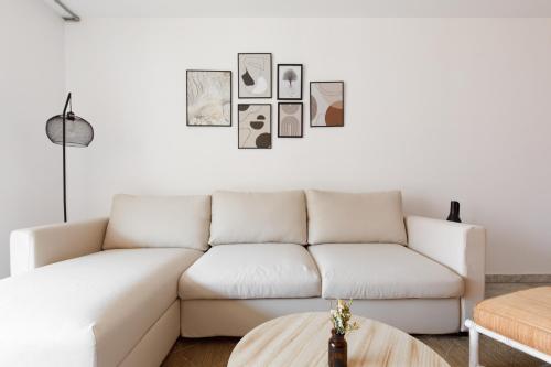 COZY 1 BEDROOM IN THE HEART OF CANNES