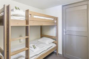 Cozy 2-bedroom with balcony nearby Megève center Welkeys