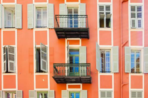 Cozy 2BR Appartment near the Port of Nice