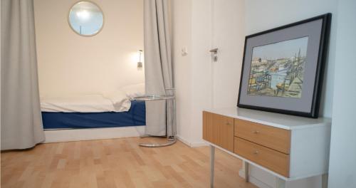 Cozy and fully equiped suite apartment at Ku'damm (80 m2)