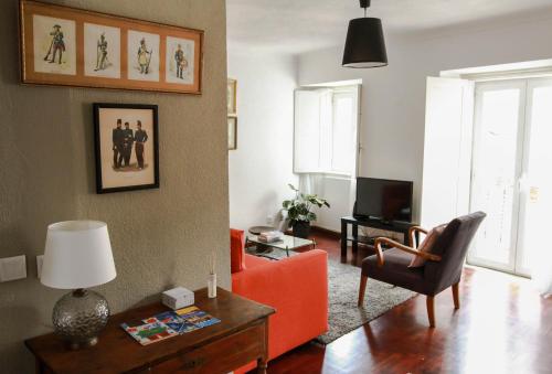 Cozy and Spacious apartment in Graça, Lisbon