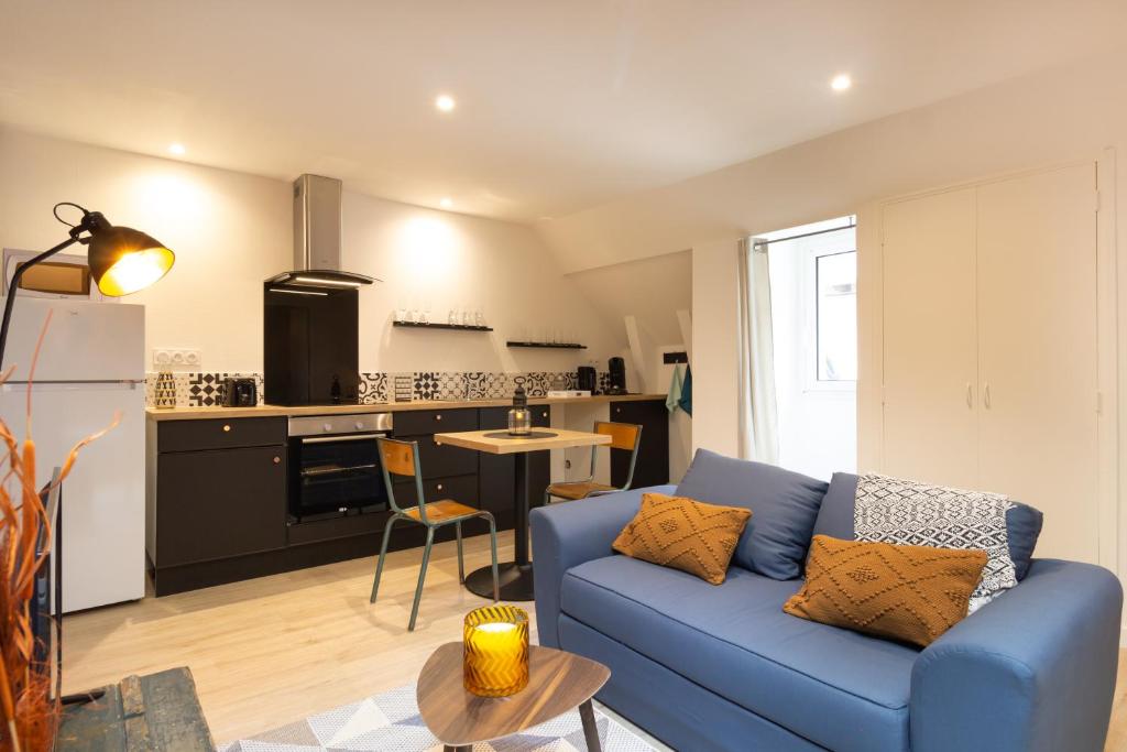 Cozy ap renovado 1ª linha de Praia - Armação Pêra