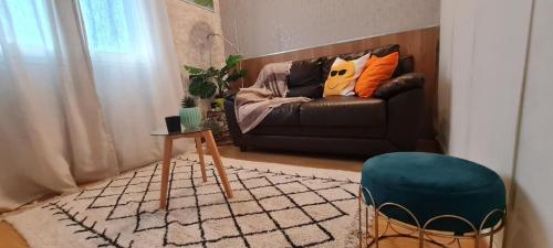 Cozy apartment close to airport