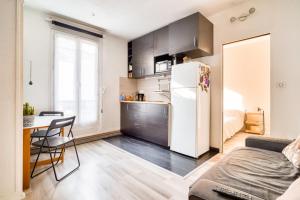 Appartement Cozy apartment for 3 - Paris 14 5 rue des suisses 75014 Paris Île-de-France