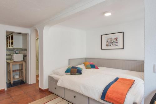 Cozy apartment in Bairro Alto I