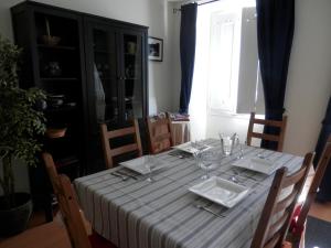 Appartement Cozy Apartment In Center Rua Doutor Almeida Amaral nº4 1ºdto 1150-138 Lisbonne -1