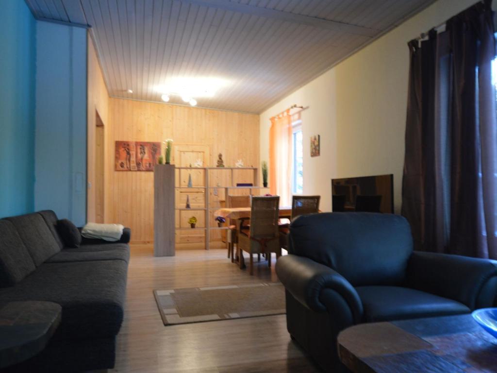 Cozy Apartment in County of Manderscheid with Balcony , 54531 Manderscheid