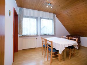 Cozy Apartment in Moos near Lake Constance