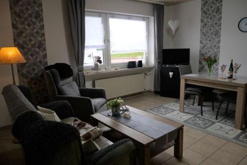 Cozy Apartment in Strotzb sch near Eifel Center