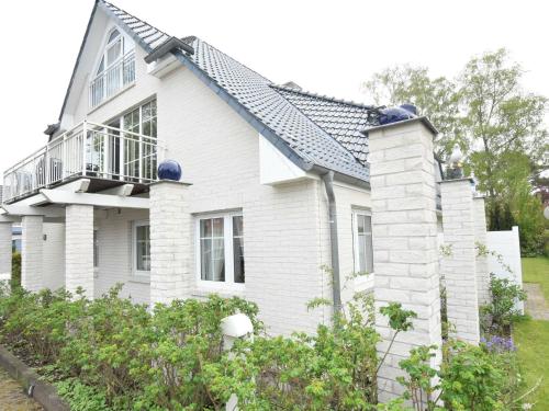 Cozy Apartment in Zingst Germany with Garden