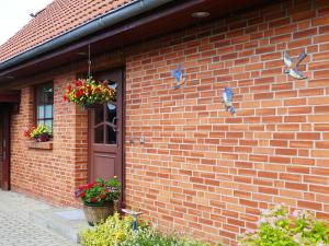 Cozy Apartment located in Rovershagen with Garden