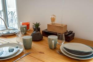 Cozy apartment nearby the Saint Martin Canal - Paris - Welkeys