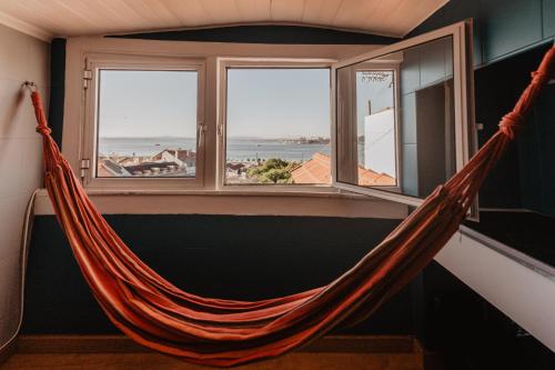 Cozy Apartment River view