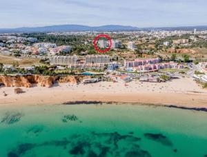 Cozy apartment with seaview 300m from the beach
