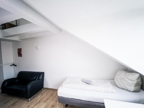 Cozy Central Maisonette Apartment 24/7 Service