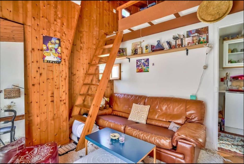 Cozy dans quartier historique 32 Rue Piat, 75020 Paris