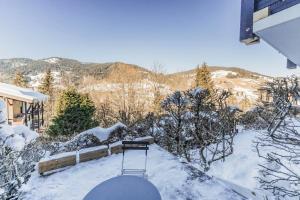 Cozy furnished apartment terrace with a magnificent view of the mountains