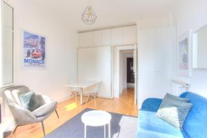 Cozy Furnished Studio in A Quiet Area in The Center Beausoleil