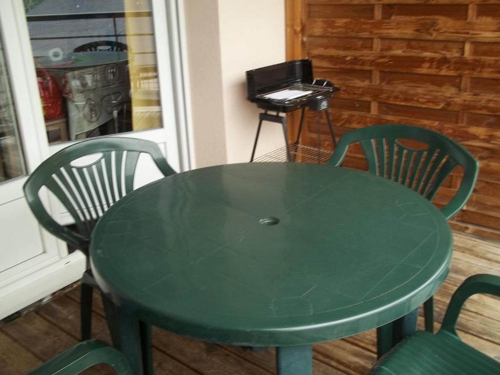 Cozy modern studio in the heart of Baille district in Marseille Welkeys 13005 Marseille