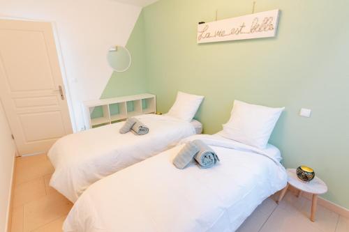 Cozy Nest By the Zoo
