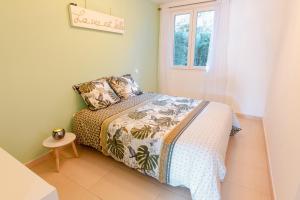 Cozy Nest By the Zoo