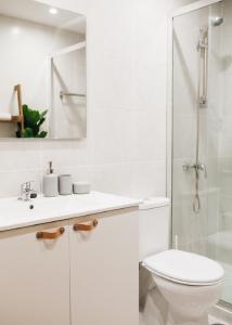 Cozy Panoramic Apartment near Metro Station